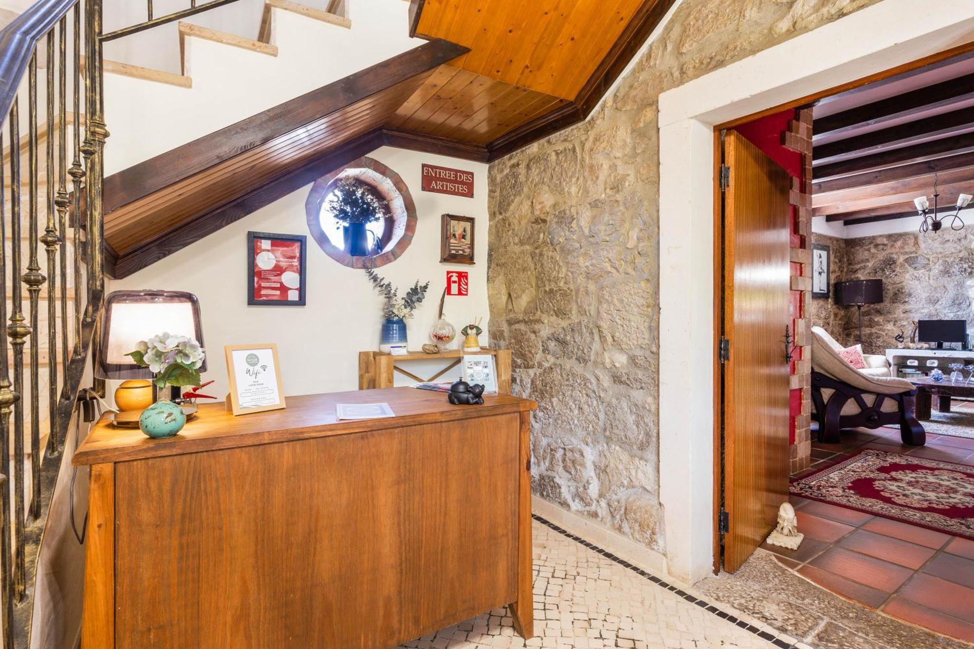 Refugio Das Artes Guesthouse Porto de Mós Buitenkant foto